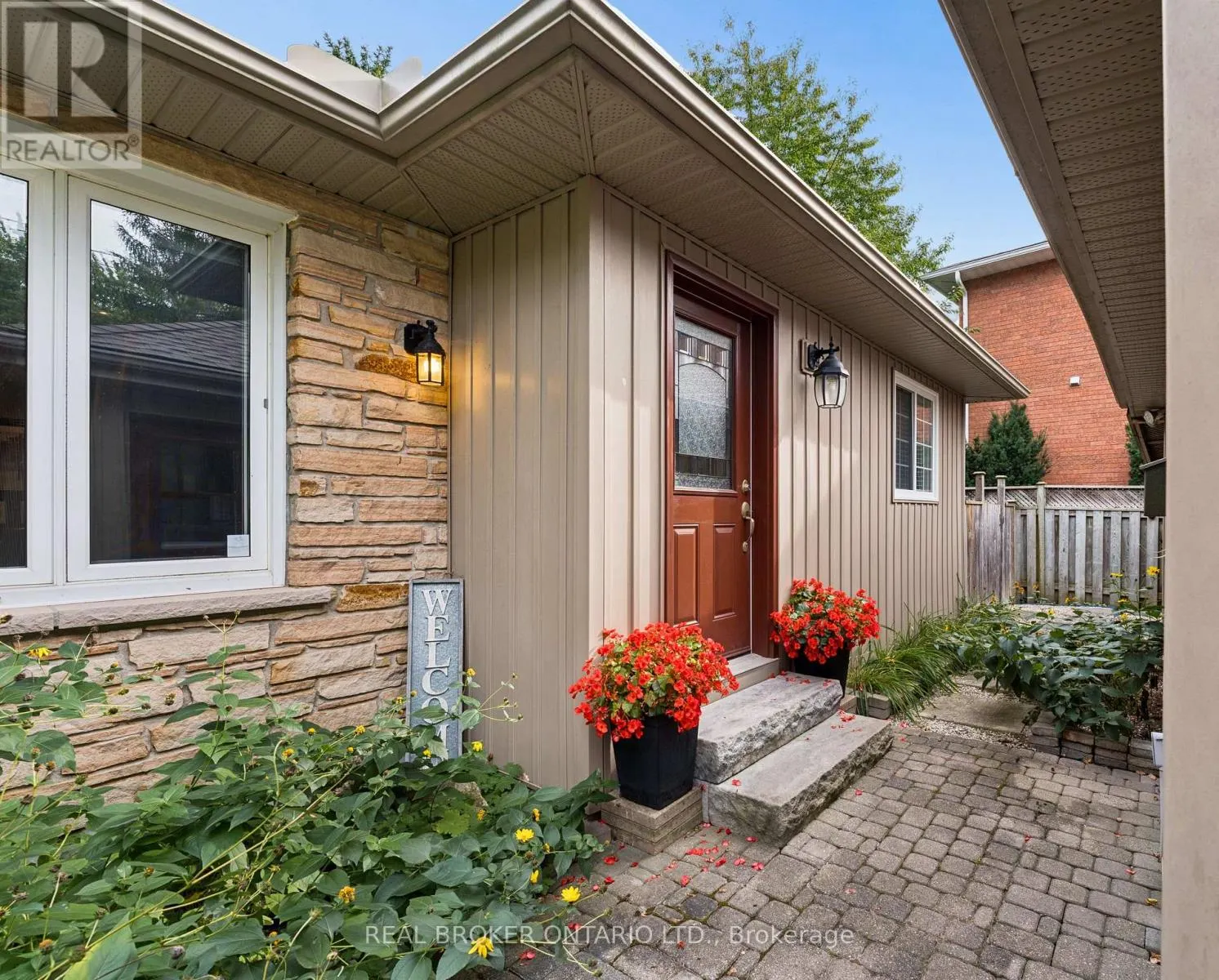 373 FORESTLAWN ROAD