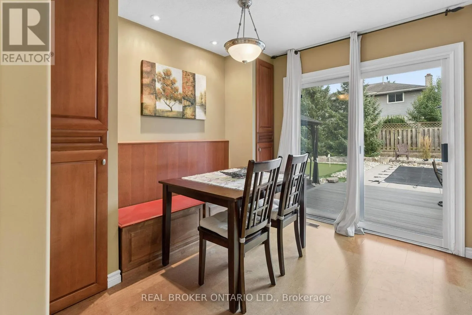 373 FORESTLAWN ROAD