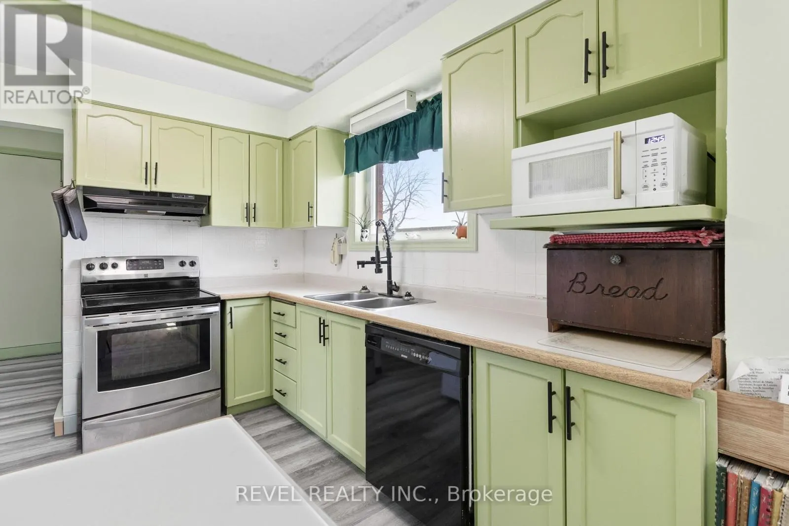 1038 CRESSWELL ROAD