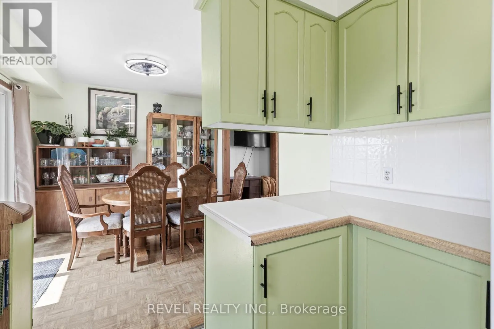 1038 CRESSWELL ROAD