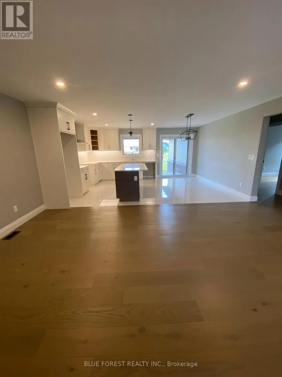 551 KEIL TRAIL N