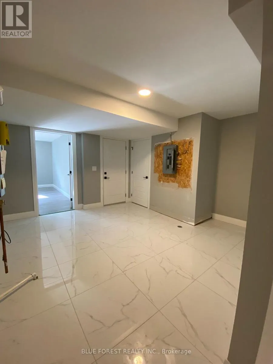 551 KEIL TRAIL N