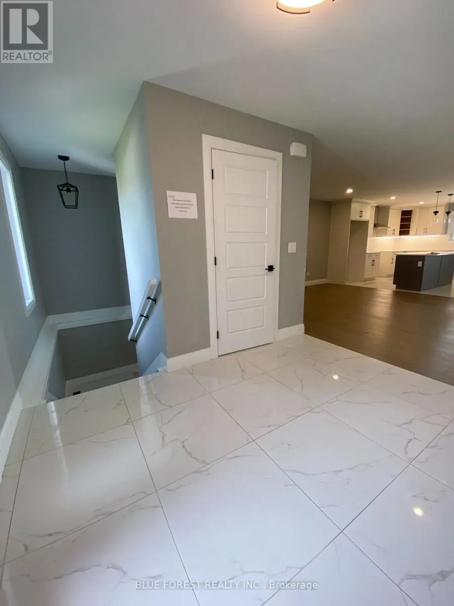 551 KEIL TRAIL N