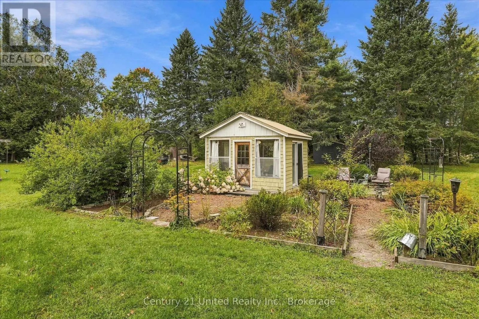 164 HILLSIDE DRIVE