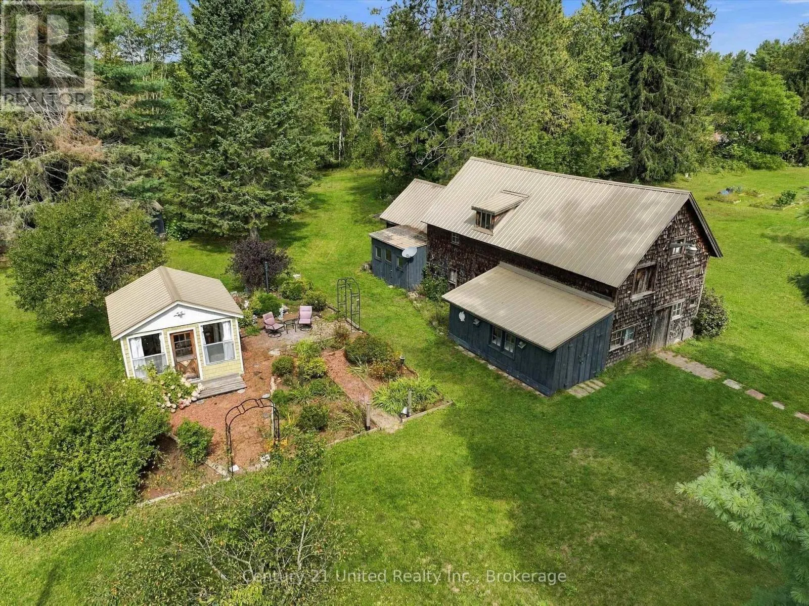 164 HILLSIDE DRIVE