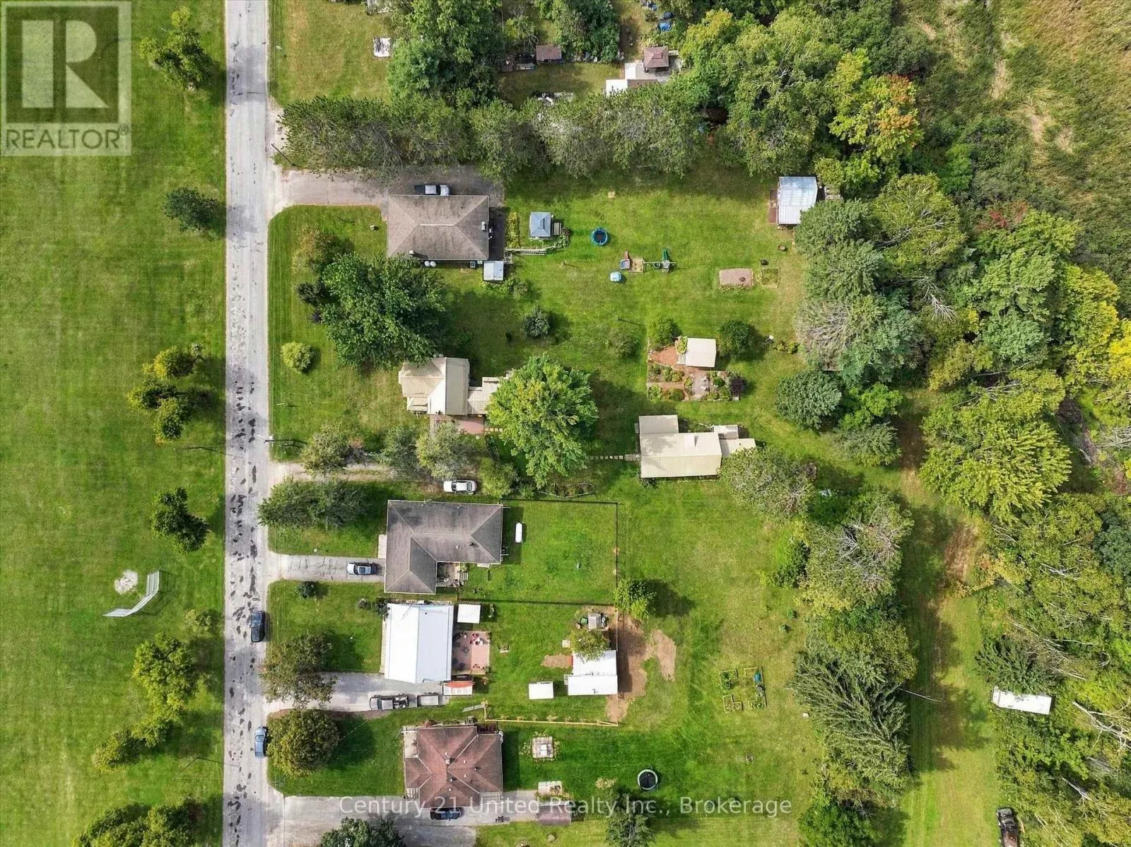 164 HILLSIDE DRIVE