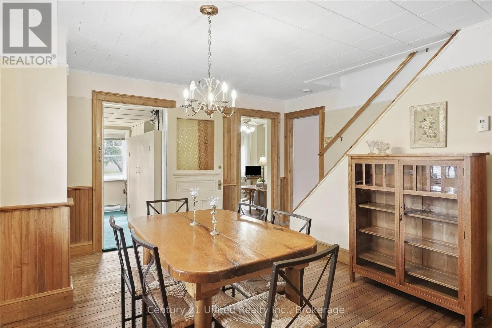 164 HILLSIDE DRIVE
