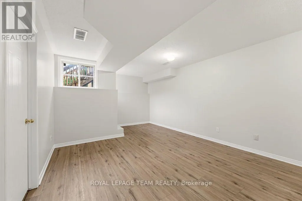 44 JACKMAN TERRACE