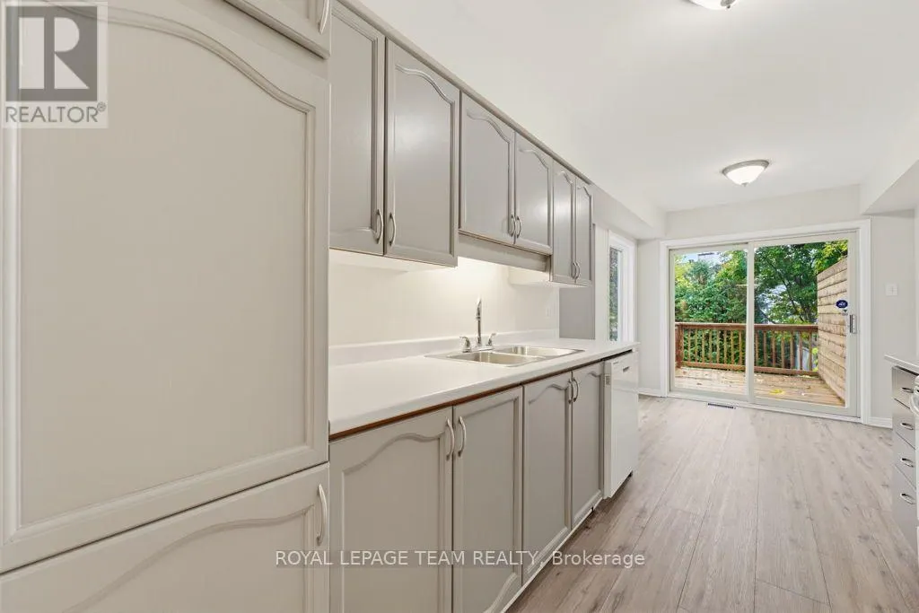 44 JACKMAN TERRACE