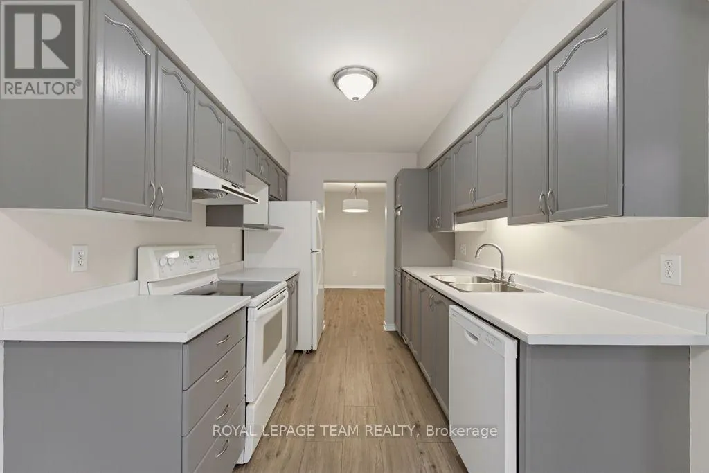 44 JACKMAN TERRACE