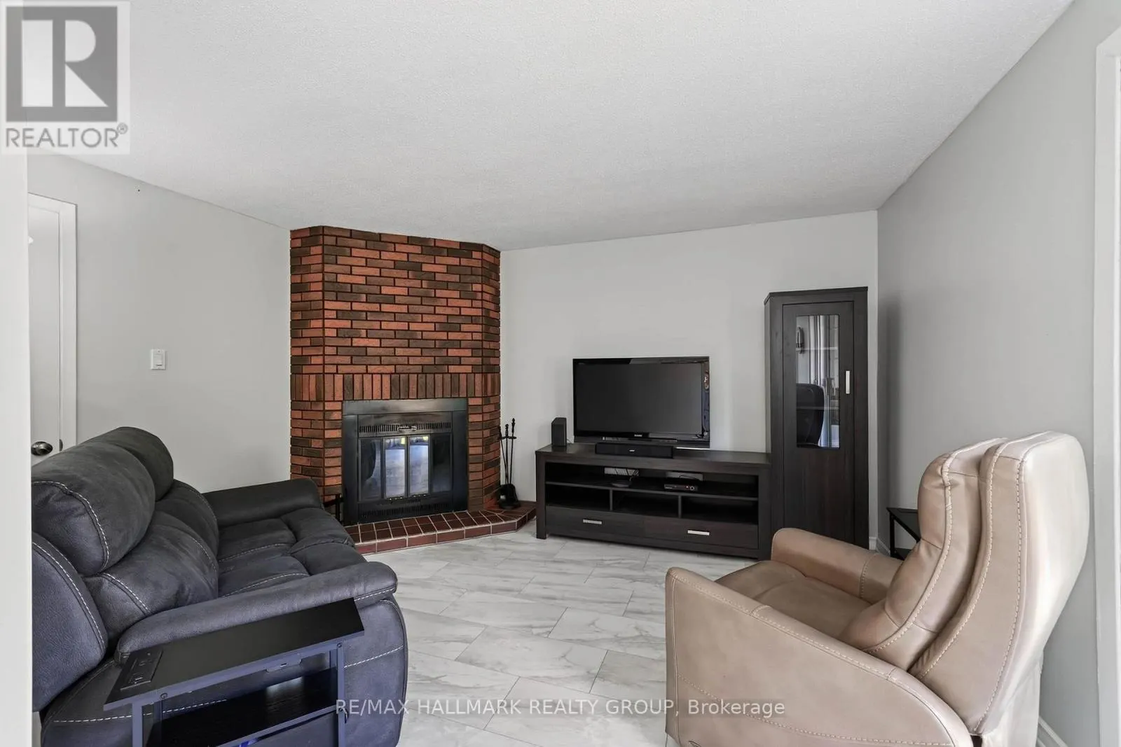 1055 AVIGNON COURT