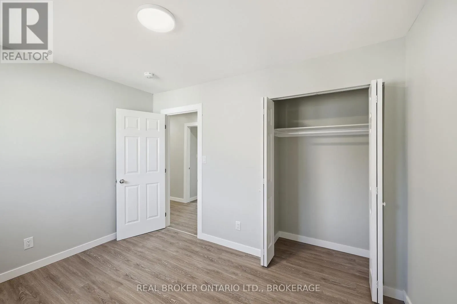 759 HIGH GATE PARK DRIVE