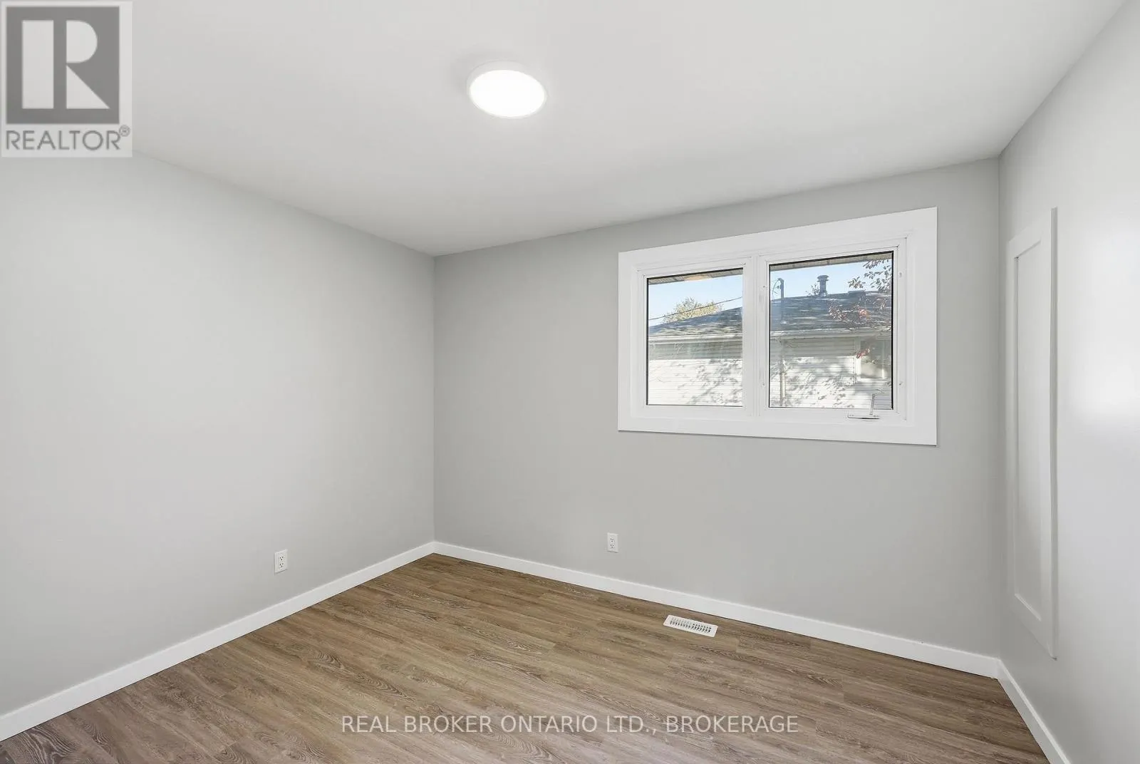 759 HIGH GATE PARK DRIVE