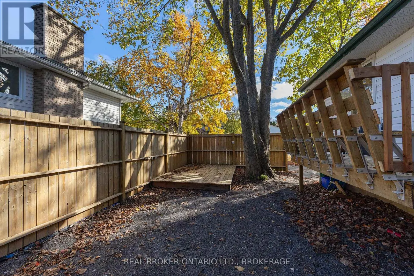 759 HIGH GATE PARK DRIVE