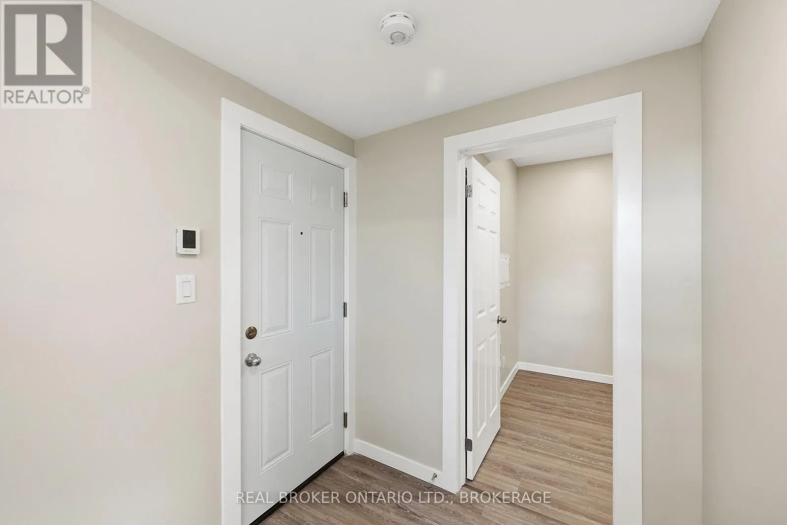 759 HIGH GATE PARK DRIVE
