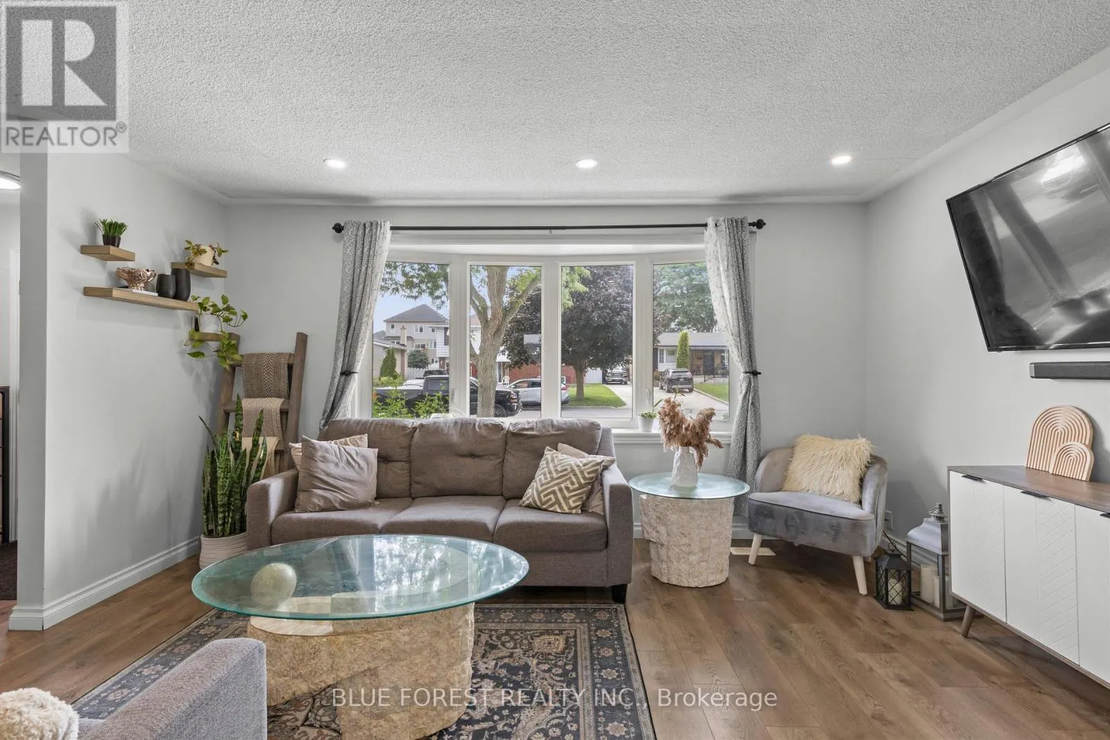 42 DUNWICH DRIVE