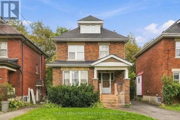 44 DALEWOOD CRESCENT
