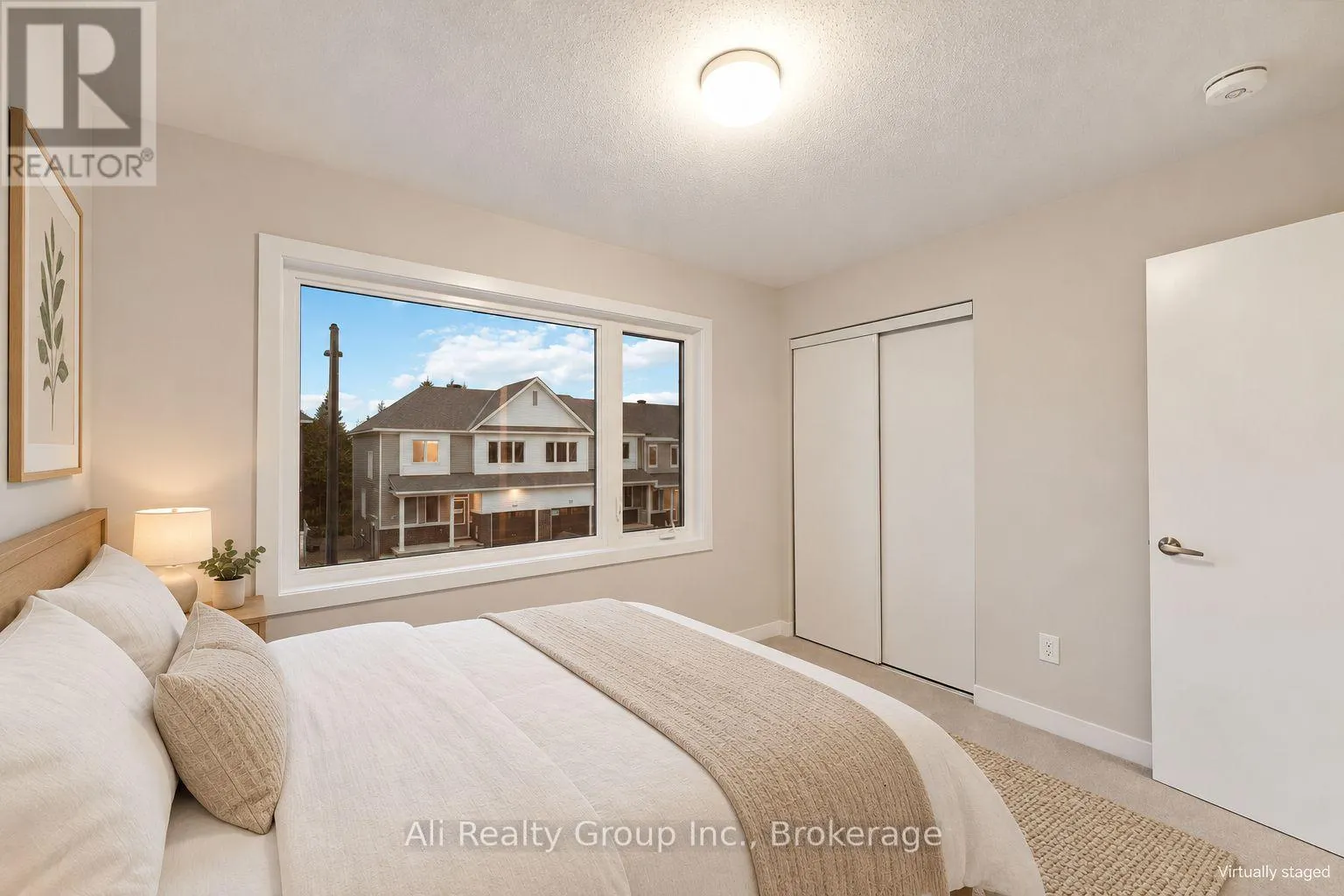 242 FALSETTO STREET