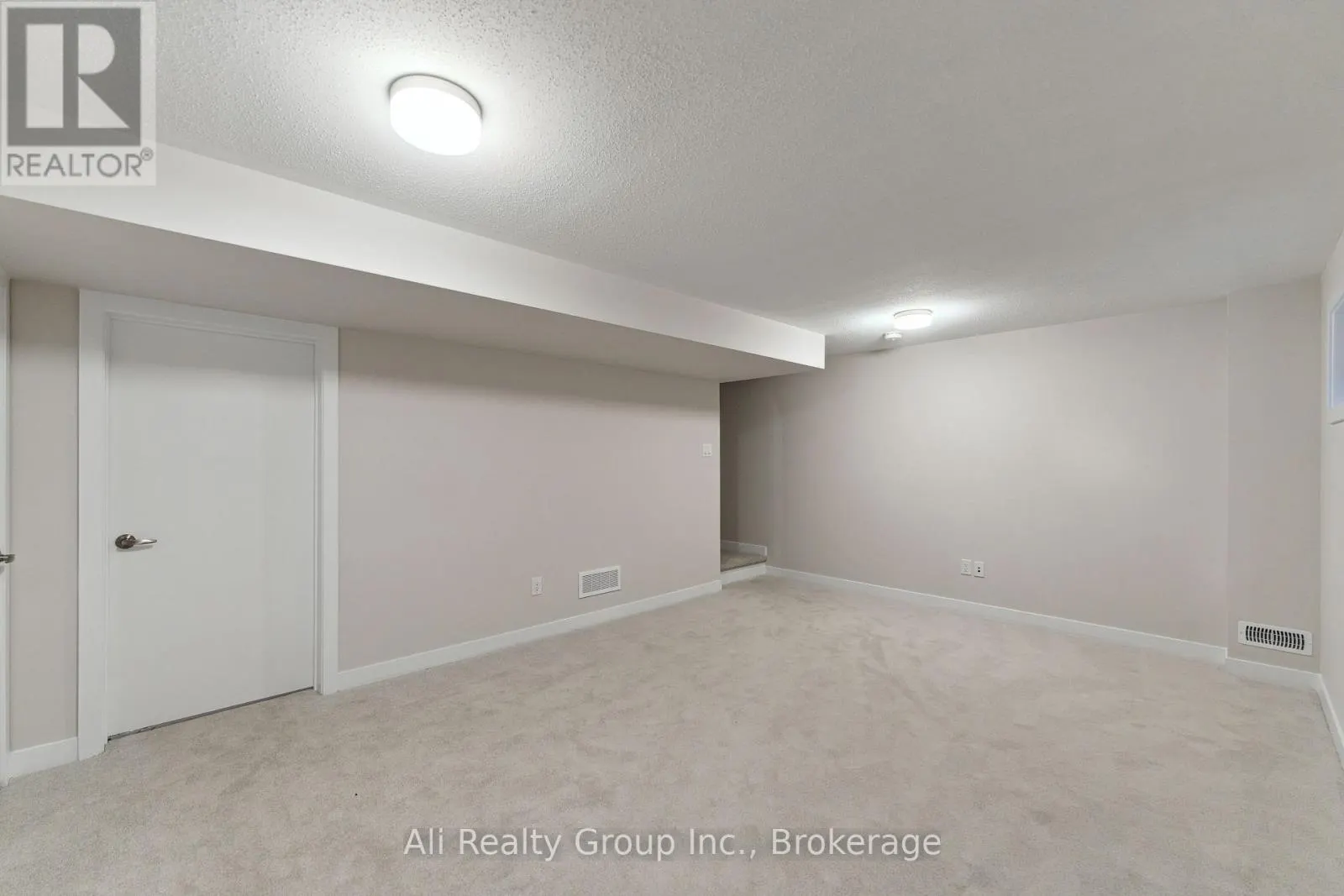 242 FALSETTO STREET