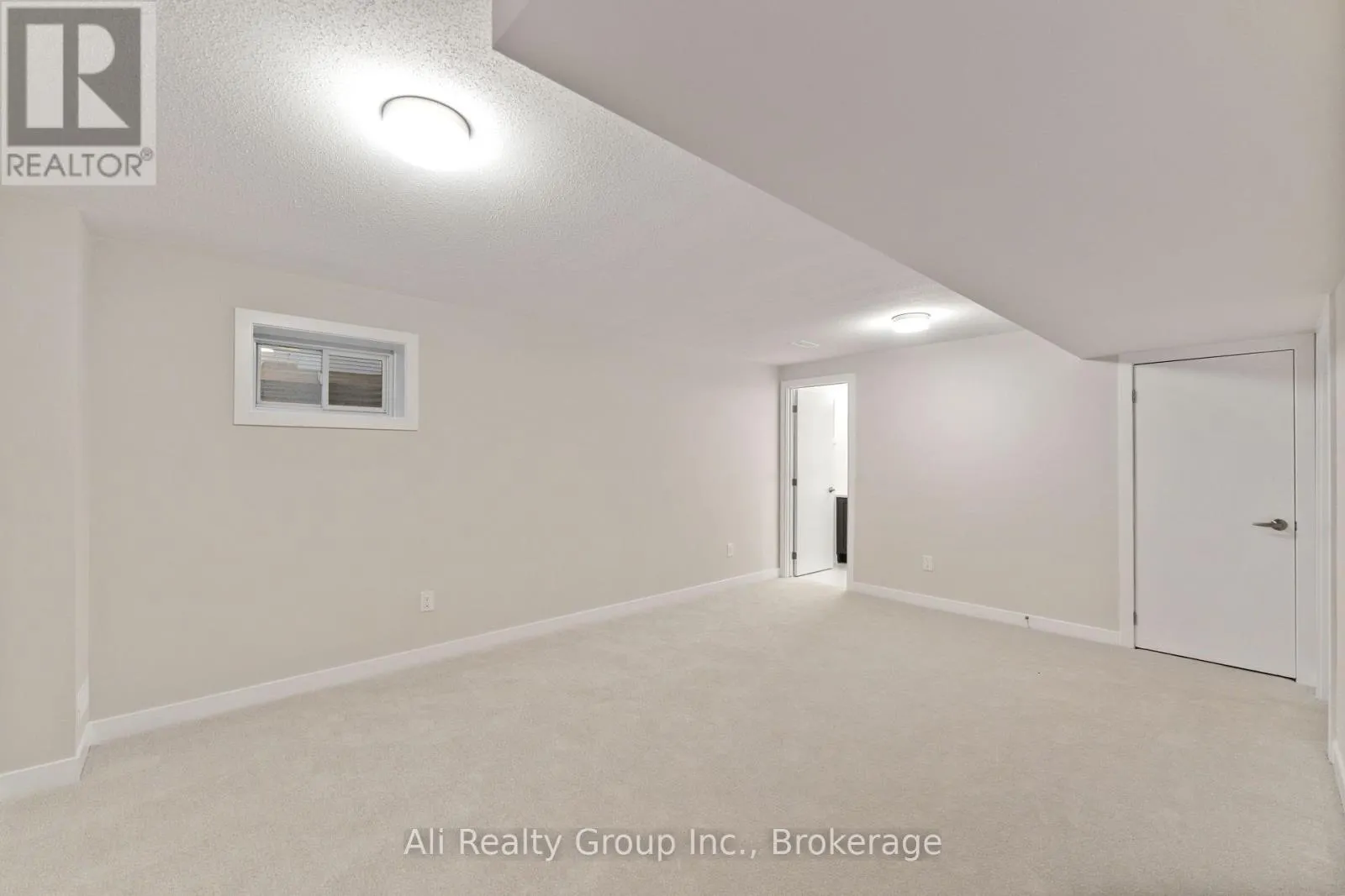 242 FALSETTO STREET