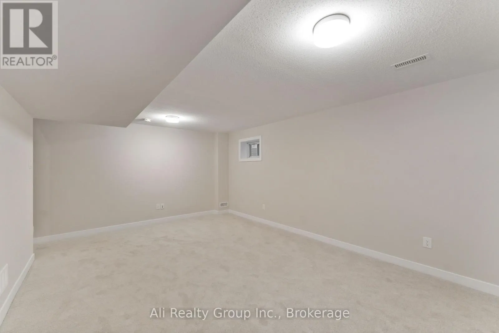 242 FALSETTO STREET