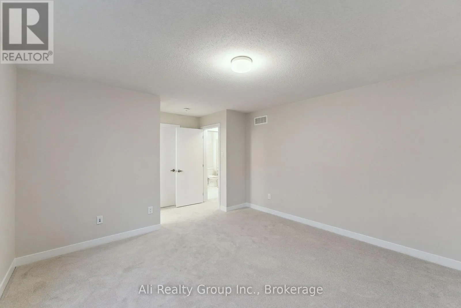 242 FALSETTO STREET