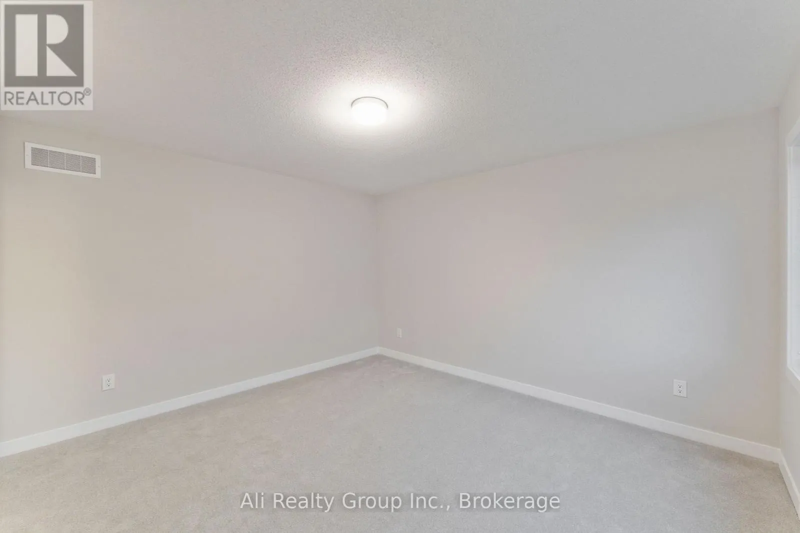 242 FALSETTO STREET
