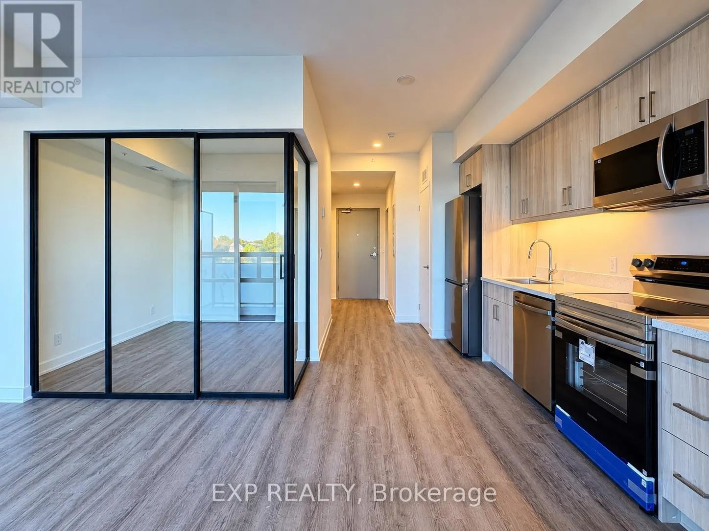 226 - 350 PRINCE CHARLES DRIVE S #226