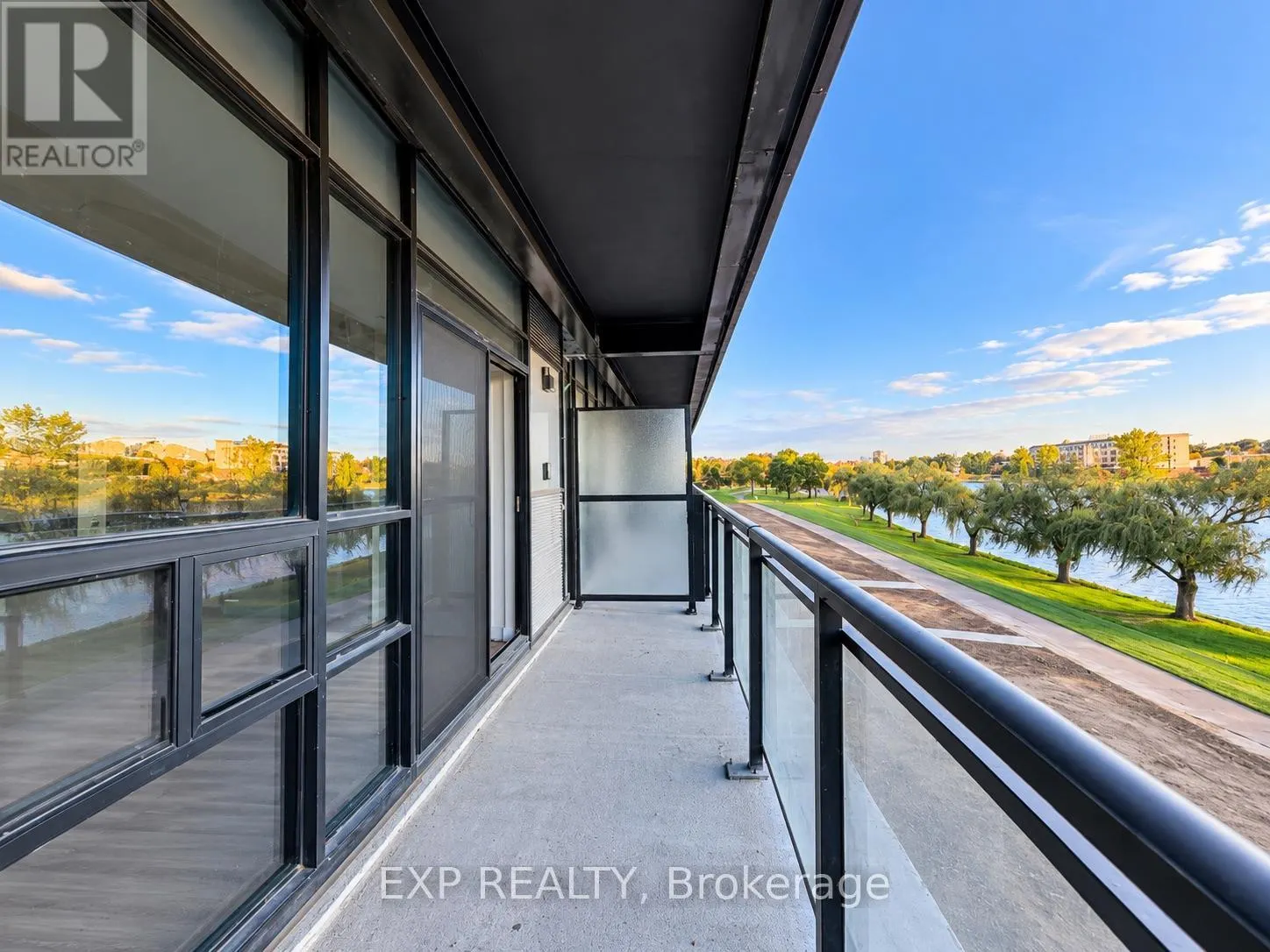 226 - 350 PRINCE CHARLES DRIVE S #226