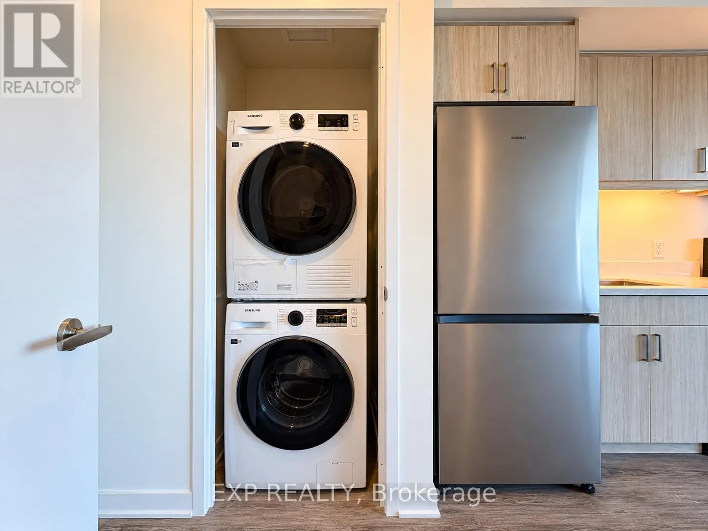 226 - 350 PRINCE CHARLES DRIVE S #226