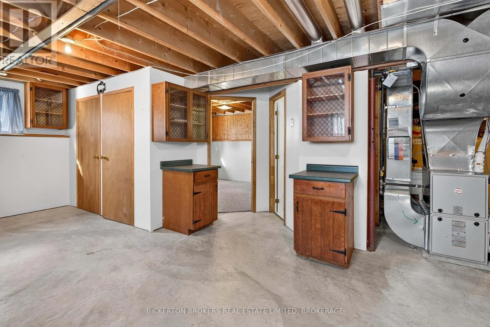 354 OAK STREET