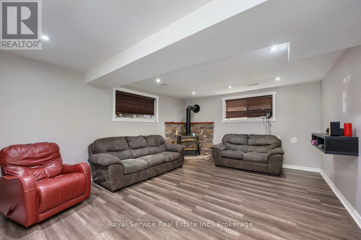 2690 FOXMEADOW ROAD
