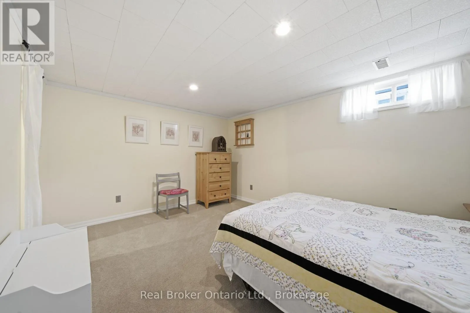 22 MOUNTFORD DRIVE