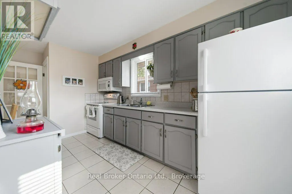 22 MOUNTFORD DRIVE