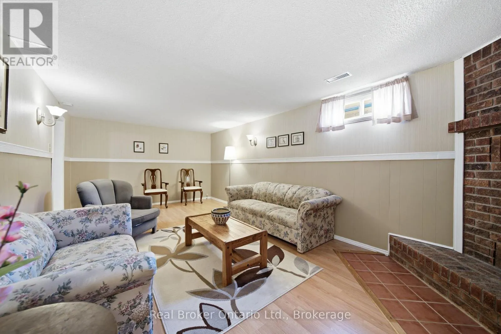 22 MOUNTFORD DRIVE