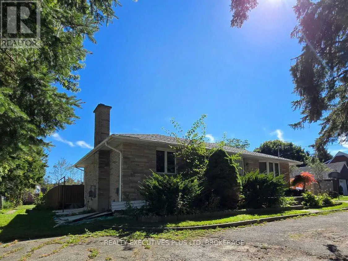 131 FAIRVIEW AVENUE