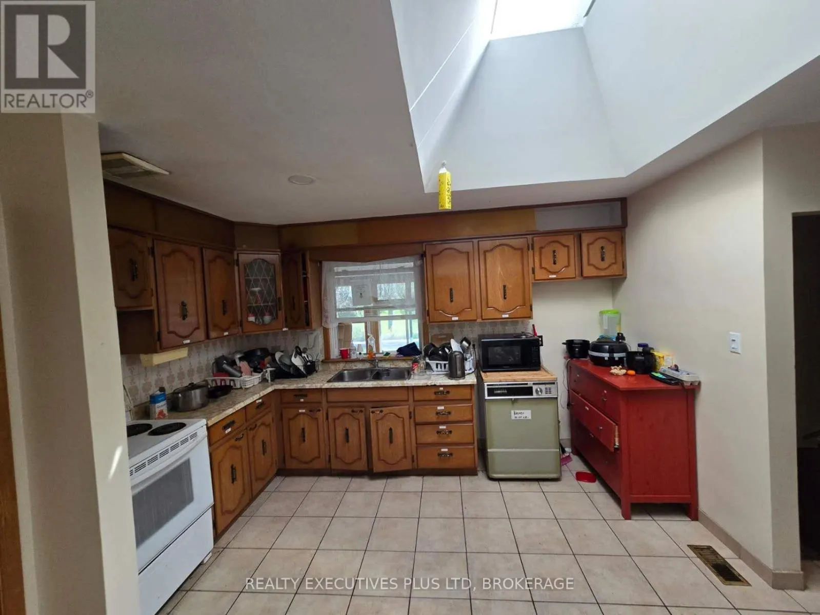 131 FAIRVIEW AVENUE
