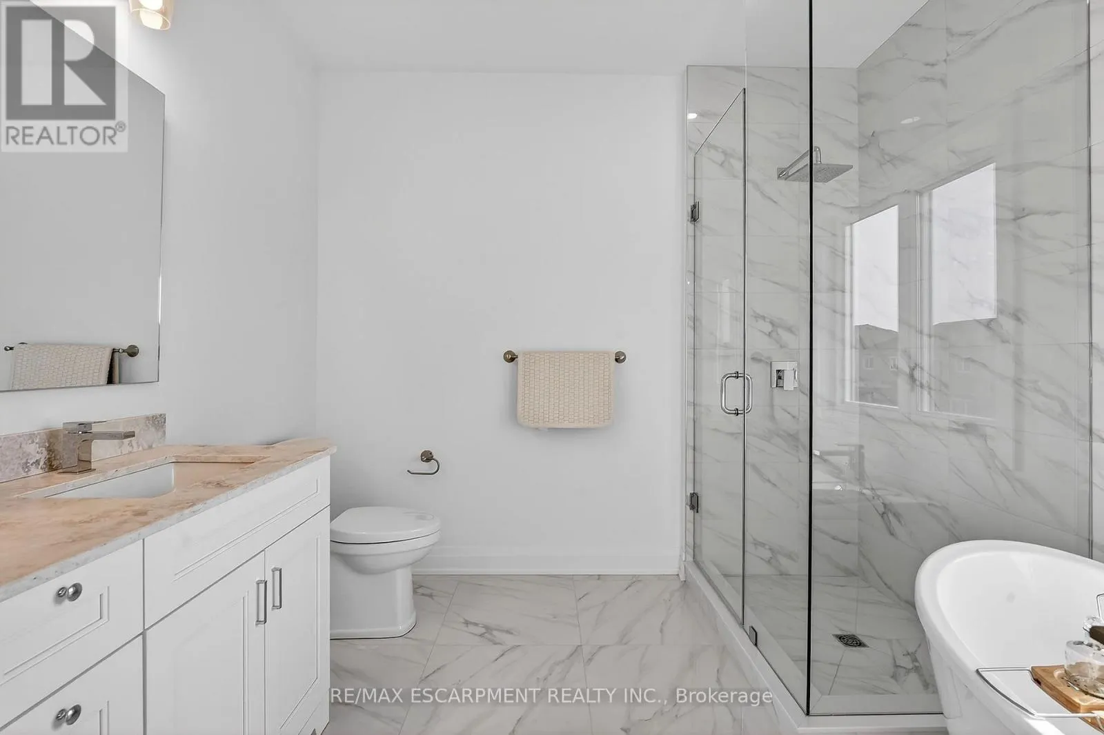 8868 ANGIE DRIVE