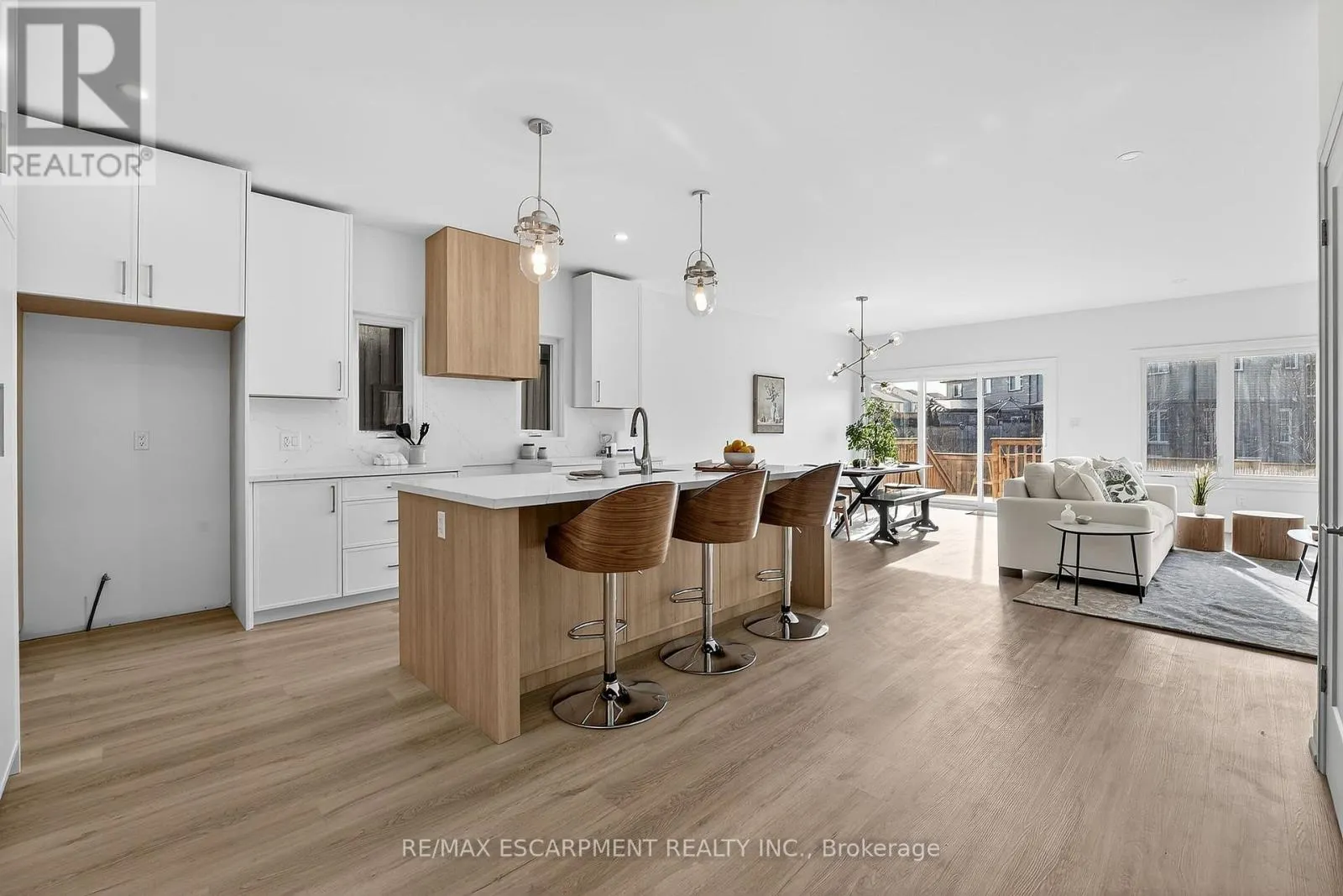 8868 ANGIE DRIVE