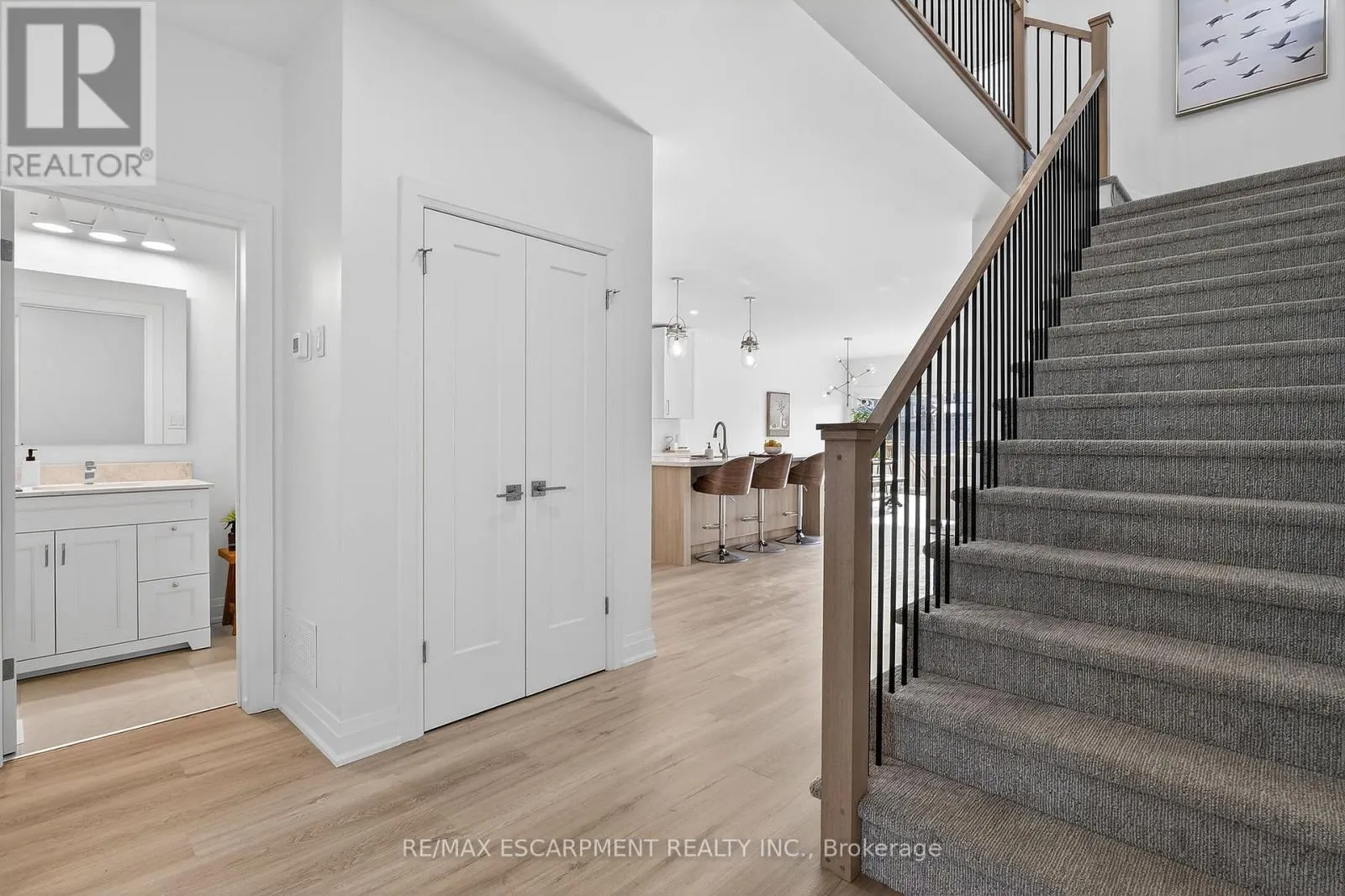 8868 ANGIE DRIVE