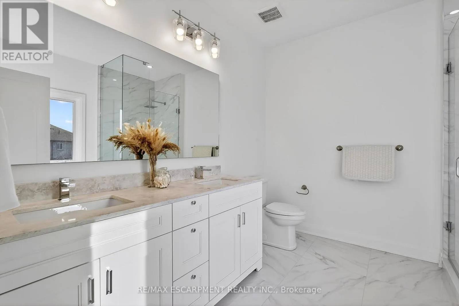 8868 ANGIE DRIVE