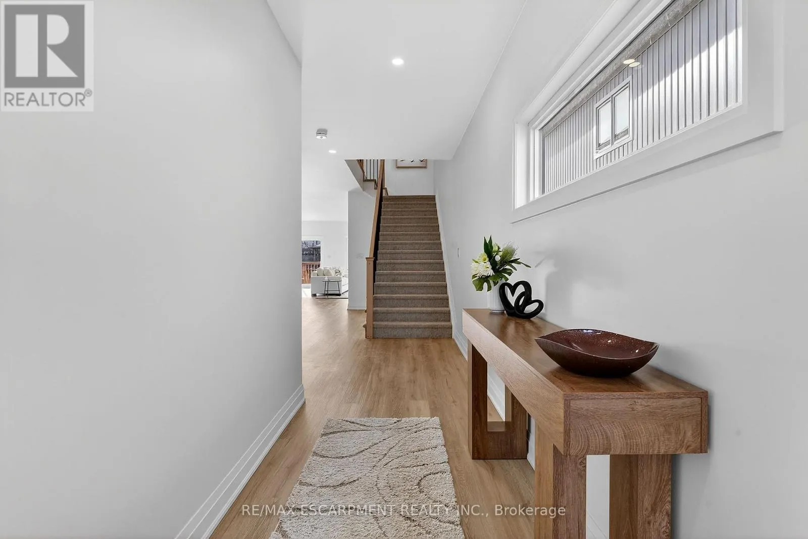 8868 ANGIE DRIVE