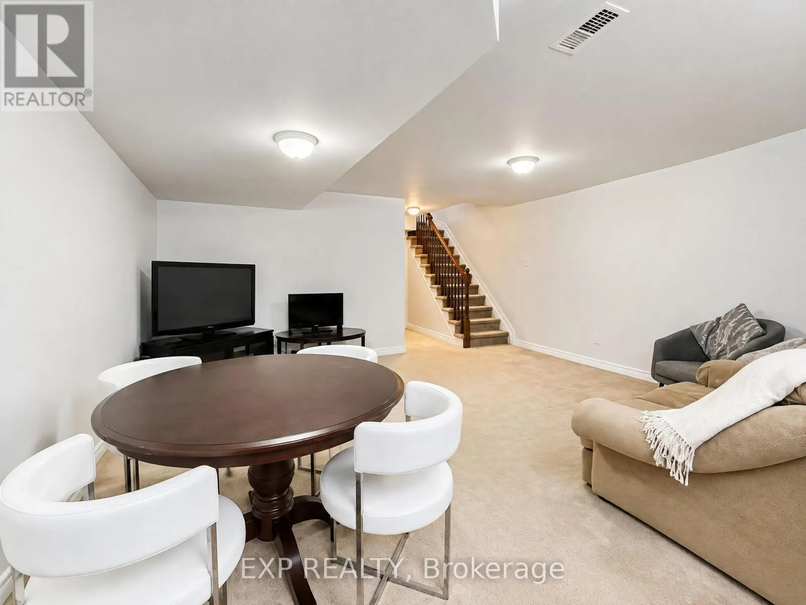229 HIDDEN MEADOW AVENUE