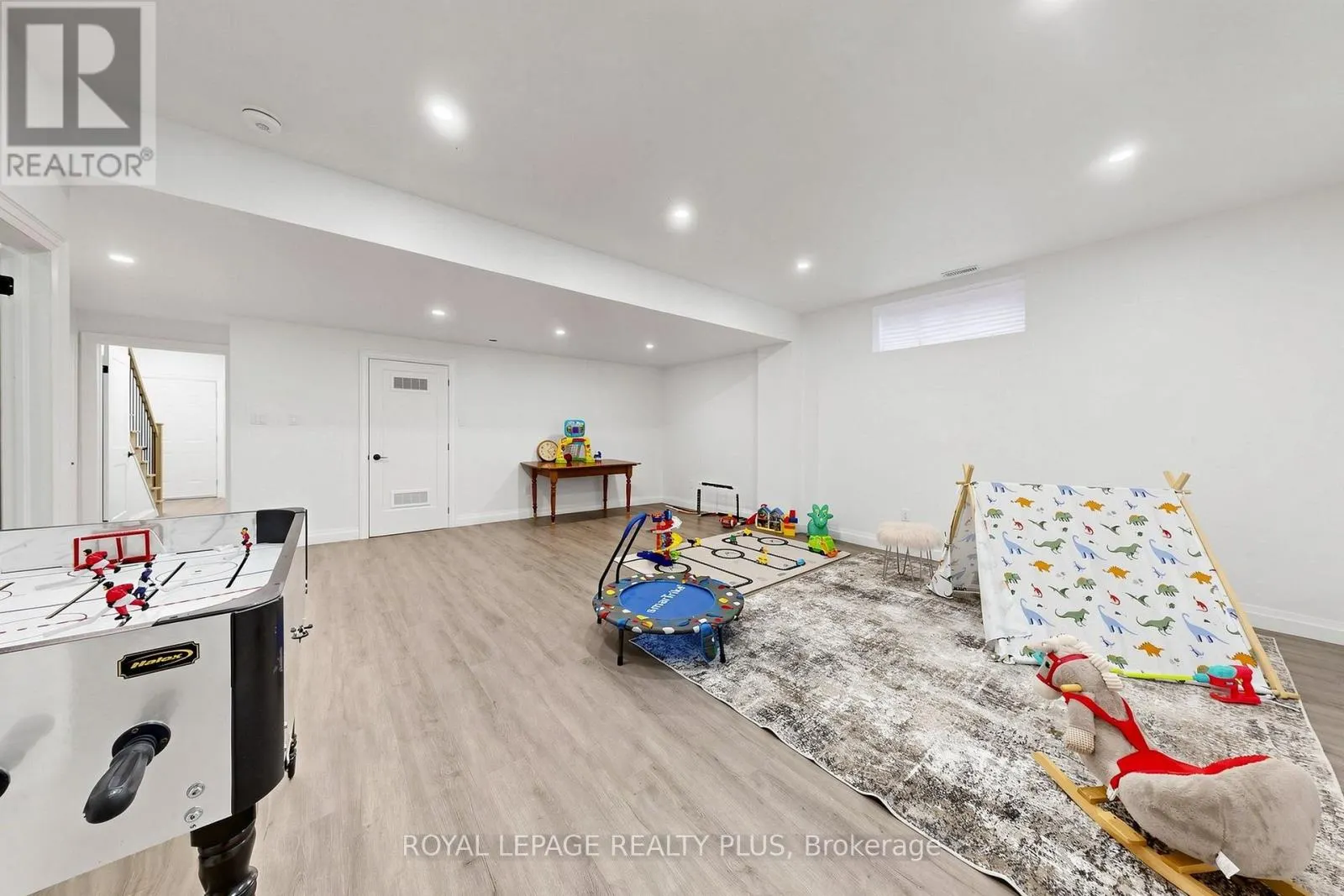 274 DEWITT ROAD