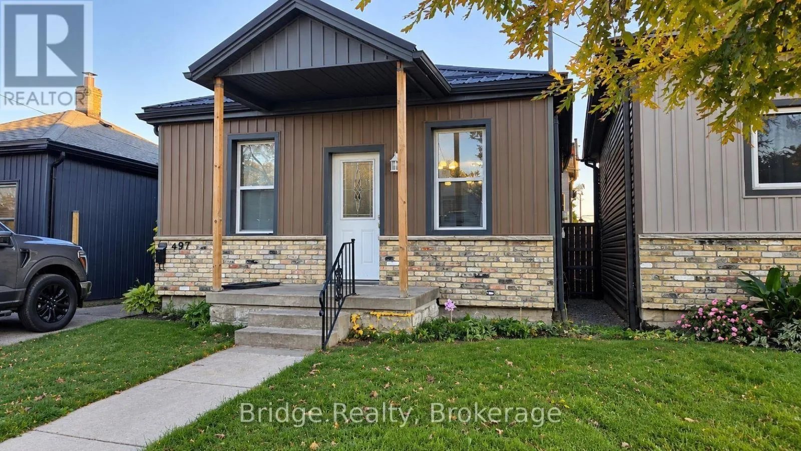 497 SIMCOE STREET