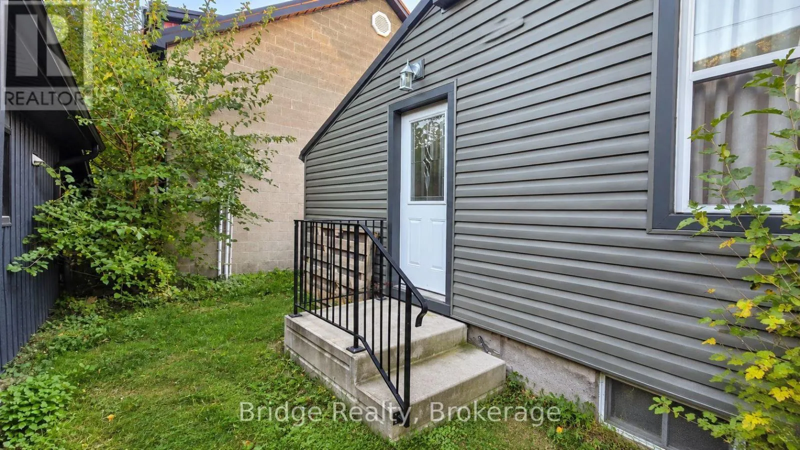 497 SIMCOE STREET