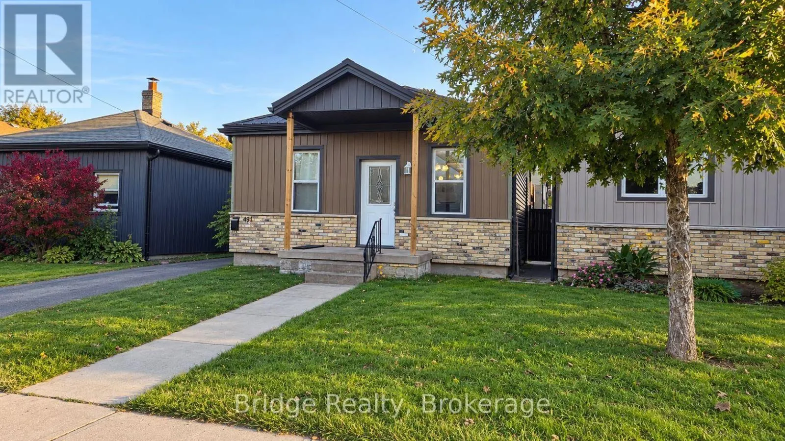 497 SIMCOE STREET