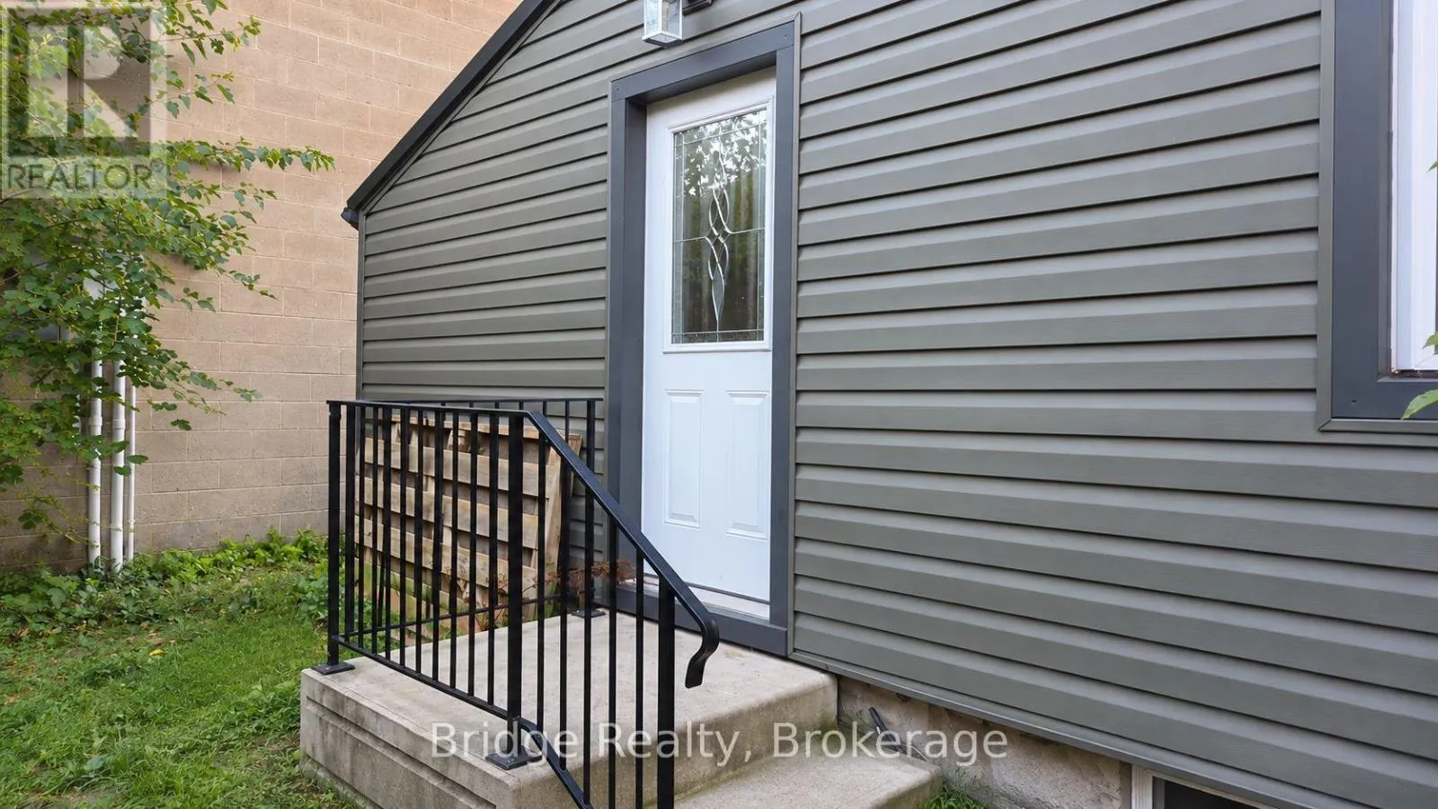 497 SIMCOE STREET