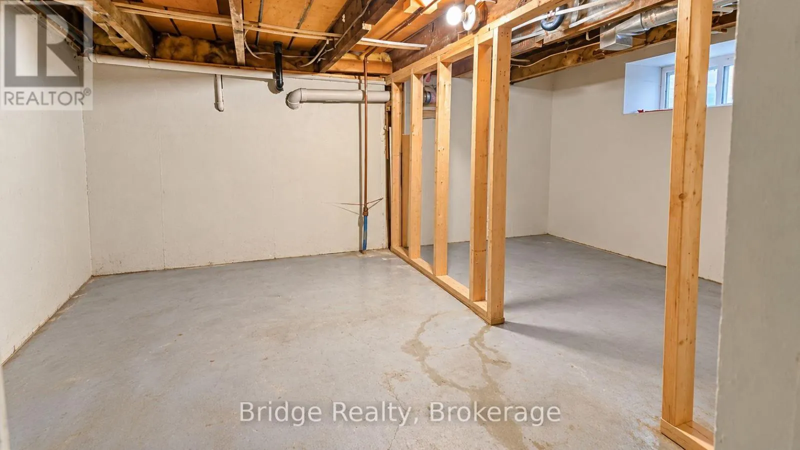 497 SIMCOE STREET