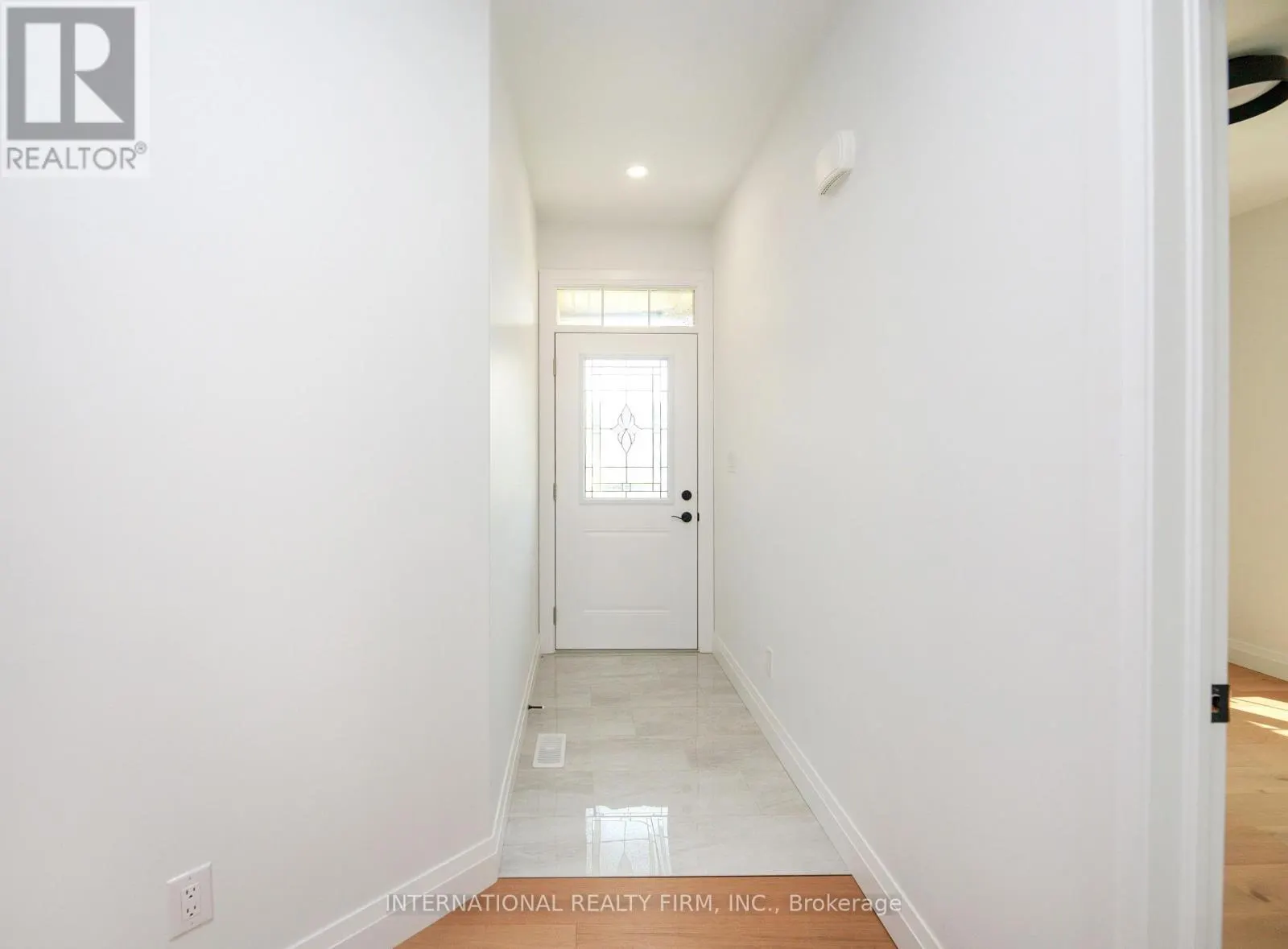 17 MCINTOSH AVENUE